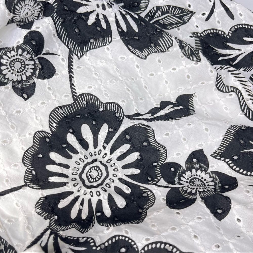 NEW Anthropologie Maeve Floral Eyelet Blouse Bow Back Black White 10 - Picture 8 of 13